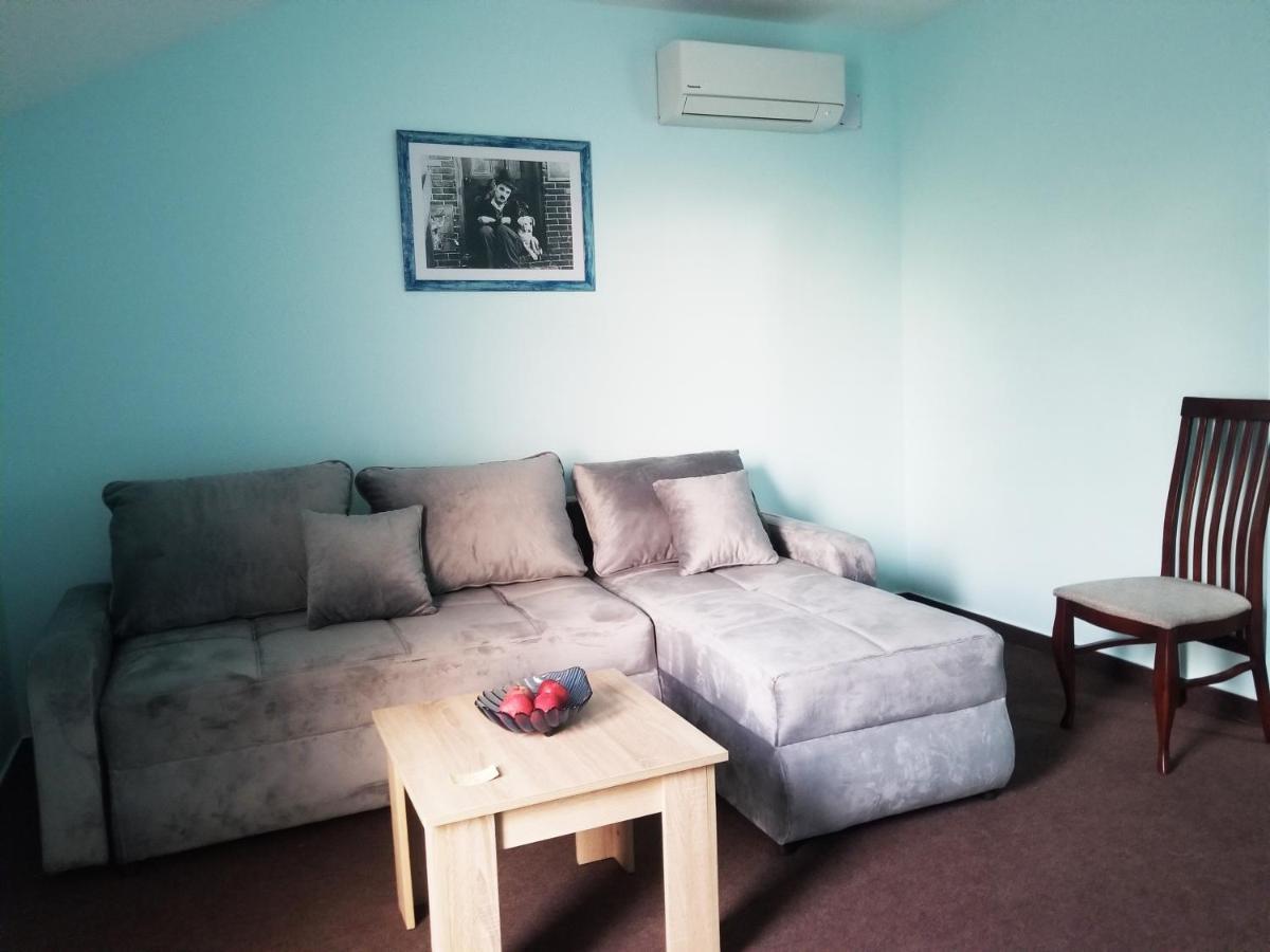 Vila Dvor Subotica Dış mekan fotoğraf